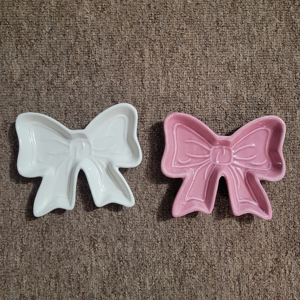 Elegant Bow-Shaped Jewelry Organizer Set - White & Pink
